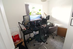 Bedroom- click for photo gallery